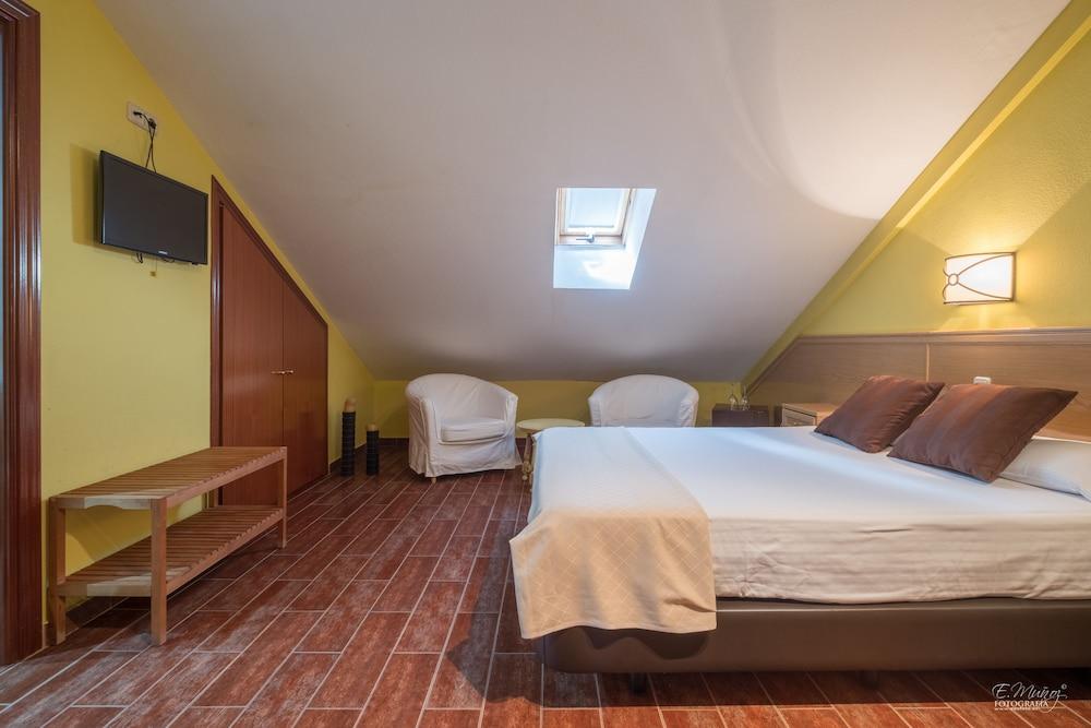 Hotel Vivar Griñón Esterno foto
