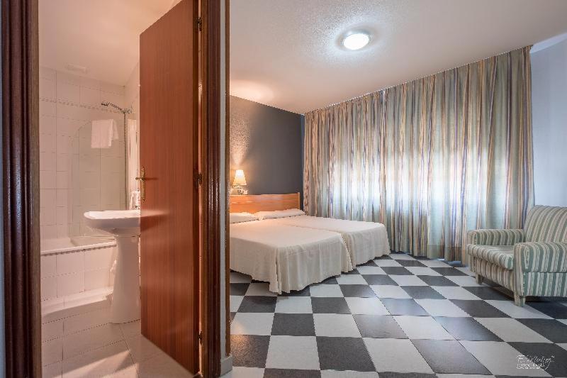 Hotel Vivar Griñón Camera foto